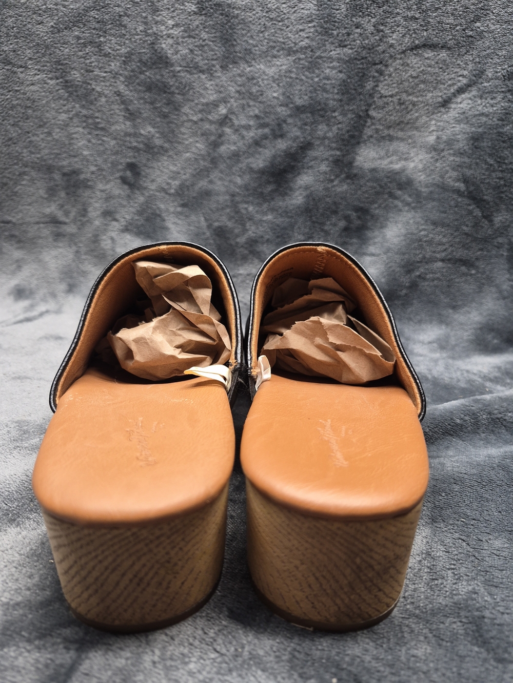 Universal Thread Size 10 Clogs Magnolia Black Shoes Slip On Heel Wedge Target - Picture 5 of 16